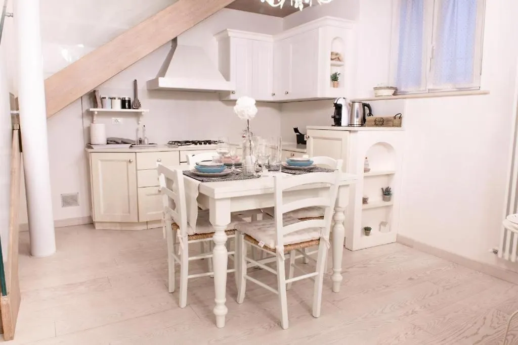 Apartmentsarena - Corte Delle Arti Verona 0*,