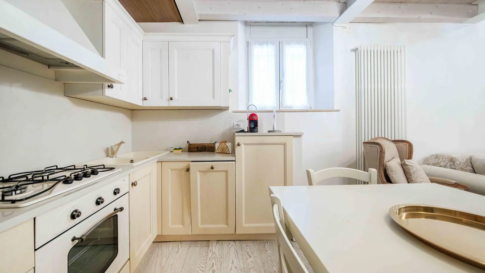 Apartmentsarena - Corte Delle Arti Verona 0*,  Italy